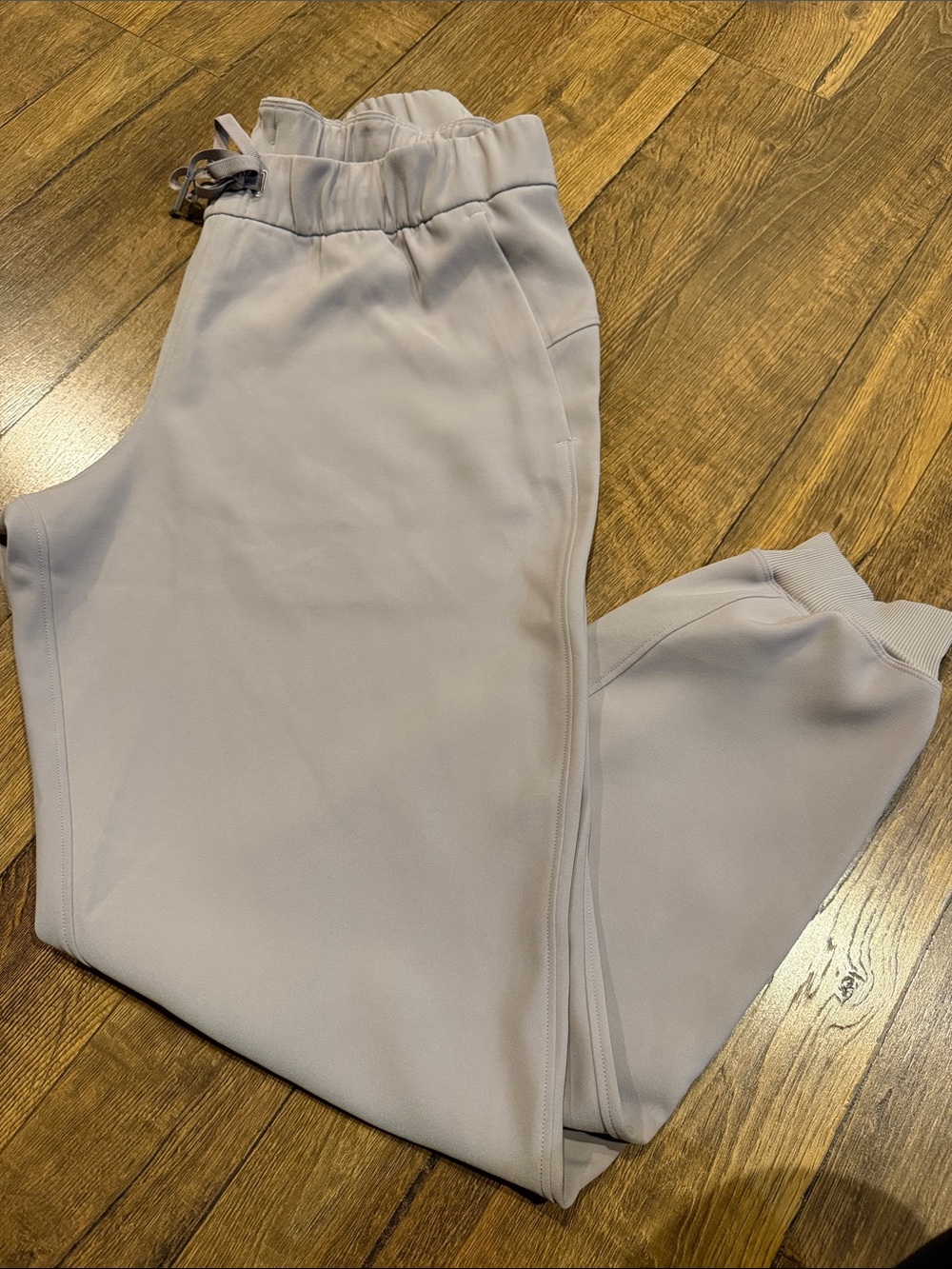 lululemon athletica Women’s Joggers in Light gray